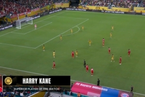 开云-被当球踢了凯恩本场数据：被犯规5次 1传1射 评分8分全场最佳