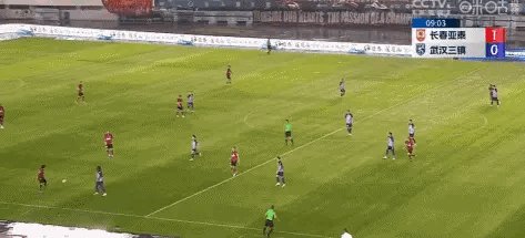 开云-【中超】谭龙破门恩里克祖伊染红 亚泰2比0三镇